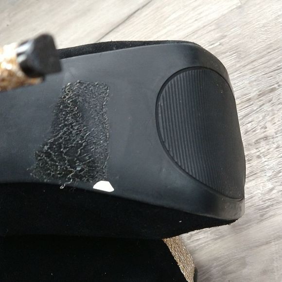 Steve Madden Black Suede and Gold Platform Heels - Picture 7 of 12